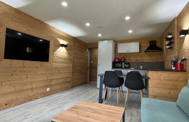 Chalets du Bouchot & Jacuzzi privatif proximité Gerardmer & La Bresse - Foto 17