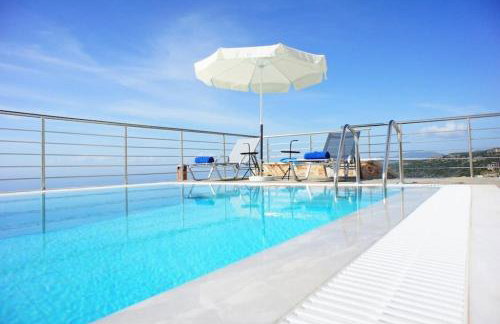 PHAEDRA, Luxury Villa Private Infinity Pool Sea View Stoupa - Foto 5