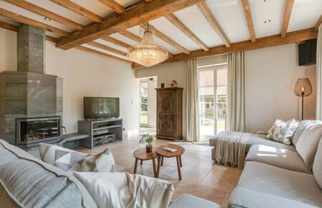 Quiet and Authentic Vacation Property With Pond - Foto 36