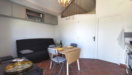 Maison rénovée avec grand jardin à Polignac - FR-1-582-351 - Foto 2