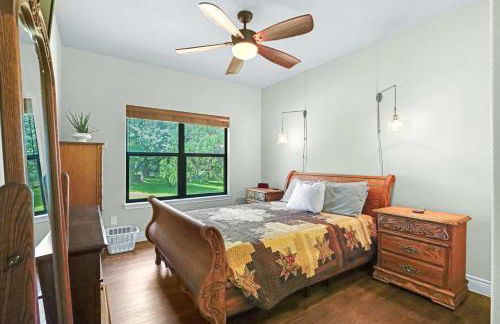 Beautiful Lakefront Cabin - Something For Everyone - Photo 25