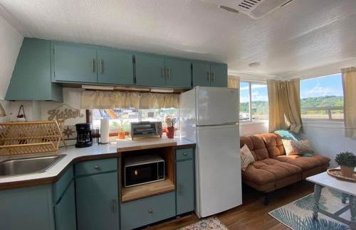 Unique and Serene Sunset Houseboat for 4 - Foto 16