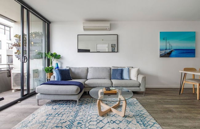 Beautiful 2BR APT With Balcony, Pool and Gym - Foto 14