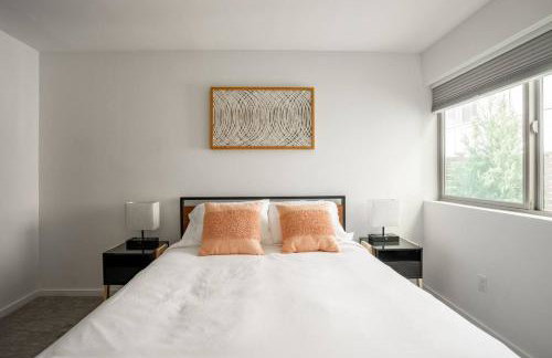 Stylish Urban Retreat w Rooftop Deck - Foto 11