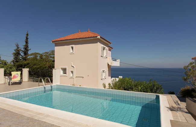 Beautiful Villa in Agia Paraskevi Samos - Photo 25