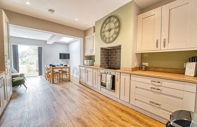 Host Stay Gillam House - Photo 7