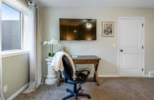 Spacious Country Farmhouse Retreat, Sleeps 16, Pool, Movie Room - Foto 70