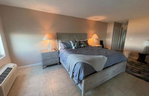 Bikinis and Martinis at Dolphin Run-Oceanfront-Pool! - Foto 8