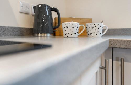 New Apartment in Stockton, sleeps 4, Free WIFI - Foto 12