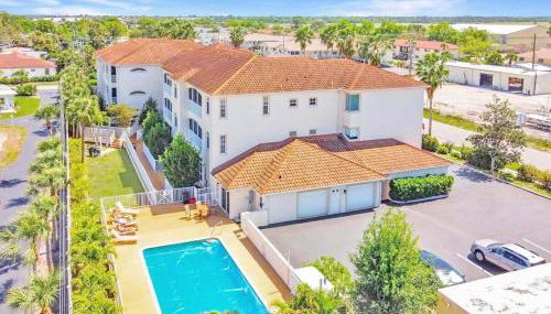 2BR Condo On Venice Island - Minutes To Beaches - Foto 4