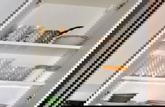 Cozy Apartment 16 With Double bed Sleeper Couch - Photo 12