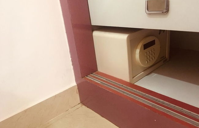 Ocean Waves Mom's Guest House - Foto 17