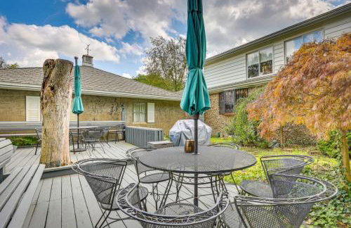 Dalton Retreat w Deck, Fire Pit and 6 Smart TVs - Foto 1