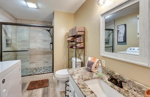 Riverfront Arkansas Abode - Furnished Deck and Grill - Foto 13