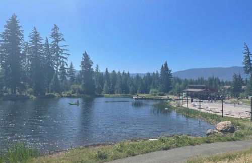 Condo with Outdoor Heated Pool and Hot Tub Access! - Foto 35