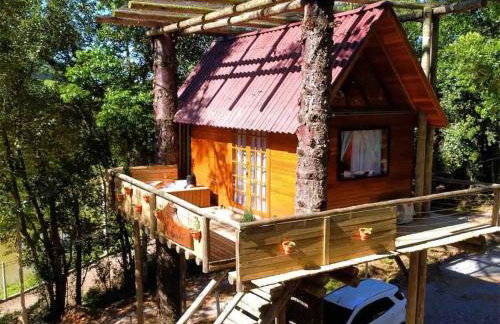 Casa na árvore com banheira, piscina, trilha, cavalo - Foto 1