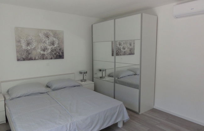 Villa Riva - Five Bedroom Villa With Pool and Sea View - Foto 3