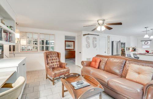 Greenwood Retreat Perfect for Travel Nurses! - Foto 8