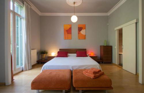 Luxury Central Apartment - Photo 33