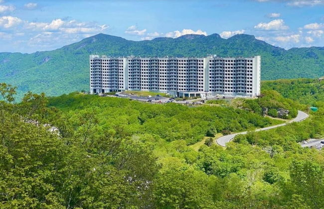 Uhost AI 2BR Condo Scenic Mountain Retreat - Foto 34