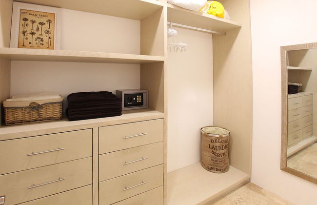 Menesse on the Beach - Photo 2