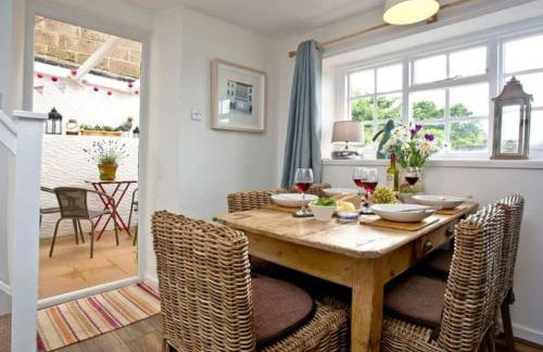 Oyster Cottage - Photo 13