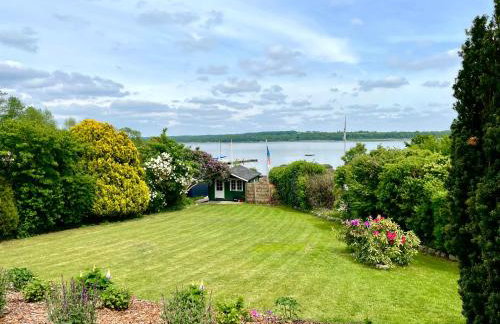 Traumhafter Seeblick mit großer Terrasse - Foto 2