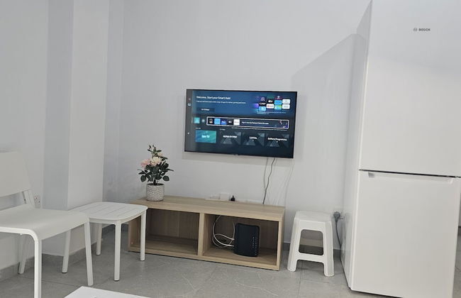 145 NIC - Stay Historia Apartment - Photo 6