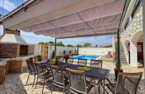 Wonderful villa Dvori with private pool for 12 persons near Pula - Foto 7