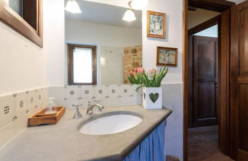 Villa I Camini - Outbuilding, dependance - Swimming pool - Garden - BBQ and fireplaces - Soccer field - Foto 22