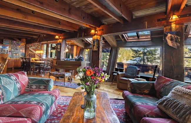 Mt. Jola by Avantstay A 5-minute Walk Away to Palisades and Lifts - Photo 11