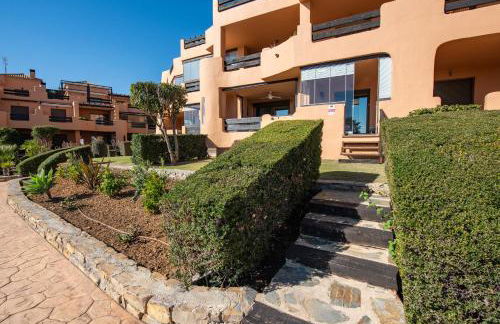 Casares Costa Gem: 2BR with Pool - Photo 8