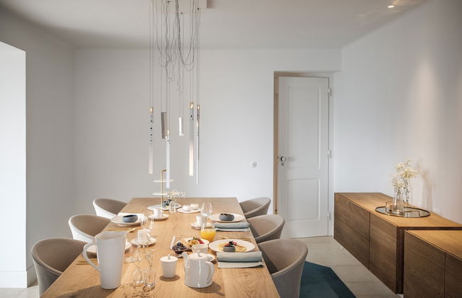 Seaview Castle by Cadenzalux - Photo 3