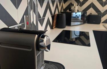 Luxury central apartment w/ 3 beds + 24hr check-in - Photo 15