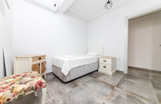 Sea View Huge Private Villa With Terrace in Bodrum - Photo 28