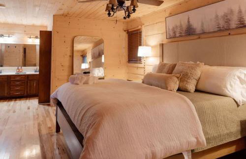 Home with Sauna & Hot Tub & Lake Access - Foto 24