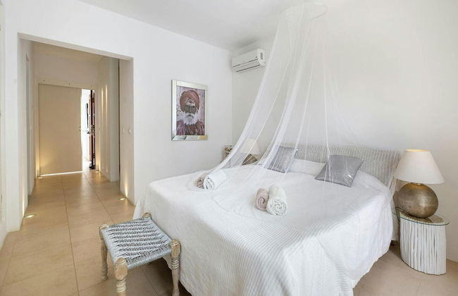 Tranquil Villa With Private Pool - Foto 4