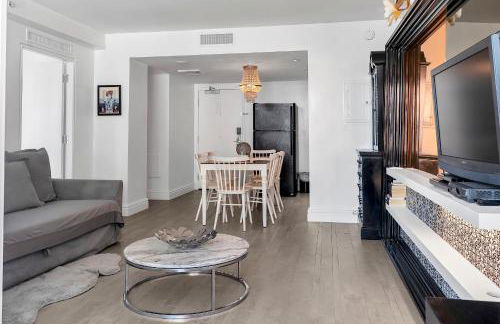 1100 West South Beach Luxe Miami Condos by Joe Semary - Foto 16