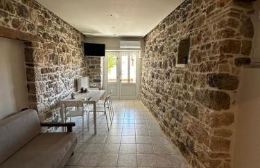 Davelis House - Photo 12