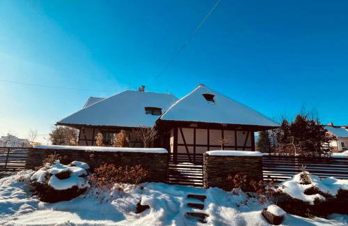 Chata pod strzechą w Beskidach - Foto 53