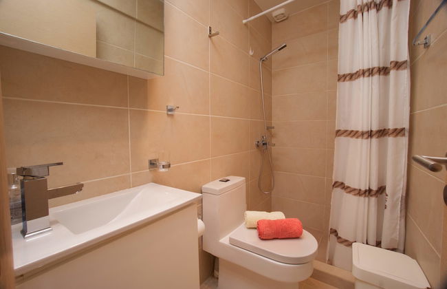 Infinity Beach House - Photo 29