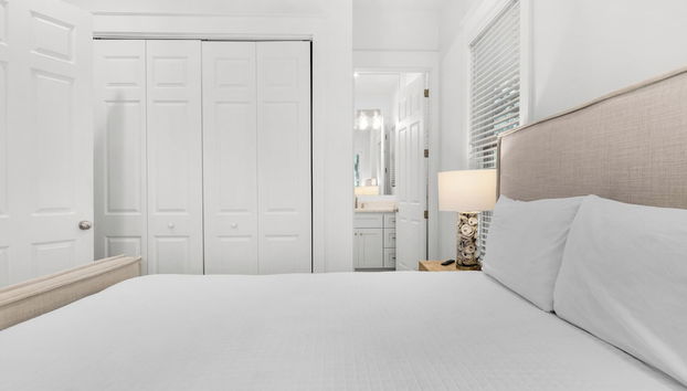 Just A Minute to the Beach ~ 2 Community Pools ~ Seagrove Beach - Foto 2, Habitación