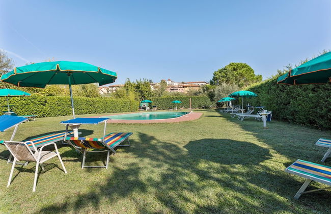 Spacious Lakefront Apartment - Foto 40