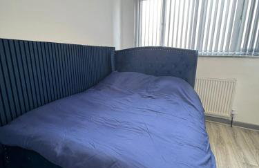 Bradford City Centre Modern Home Self Check-In - Foto 1