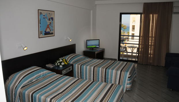 Atrium Zenon Hotel Apts - Photo 2