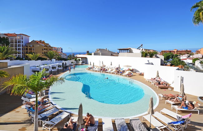 Ohasis Boutique Suites - Photo 42