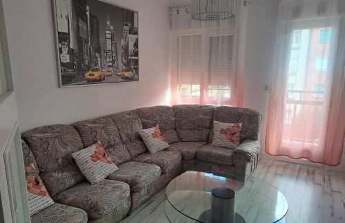 Apartamentos El Conde - Foto 1