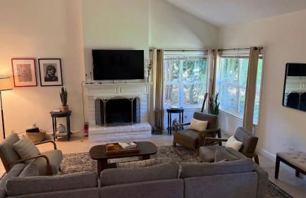 Clementine By Avantstay Bright Modern Retreat w/ Pool, Pool Table & Large Patio - Foto 18