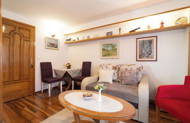 Studios Belvi - Photo 29