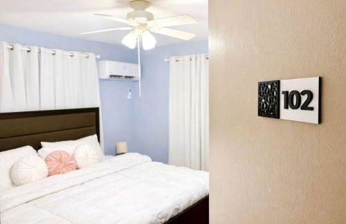 The Charming Cozy 4-Bedroom Getaway in Glen Burnie - Foto 38